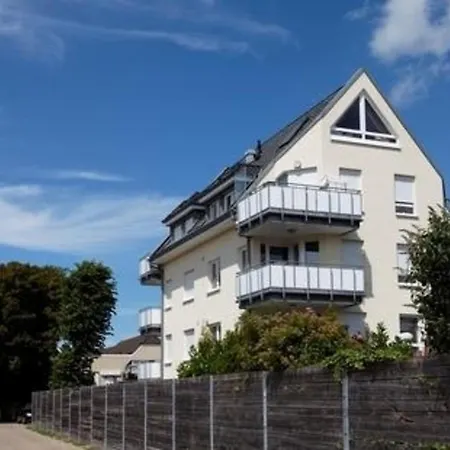 Duhner Leuchtturm, 3 *